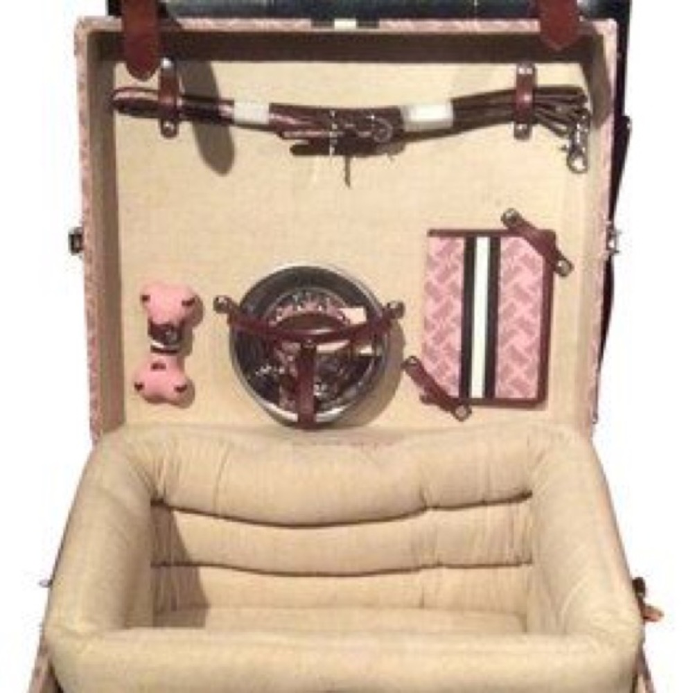 🎀 Juicy Couture Wish List 🎀 - Picture 3 of 8